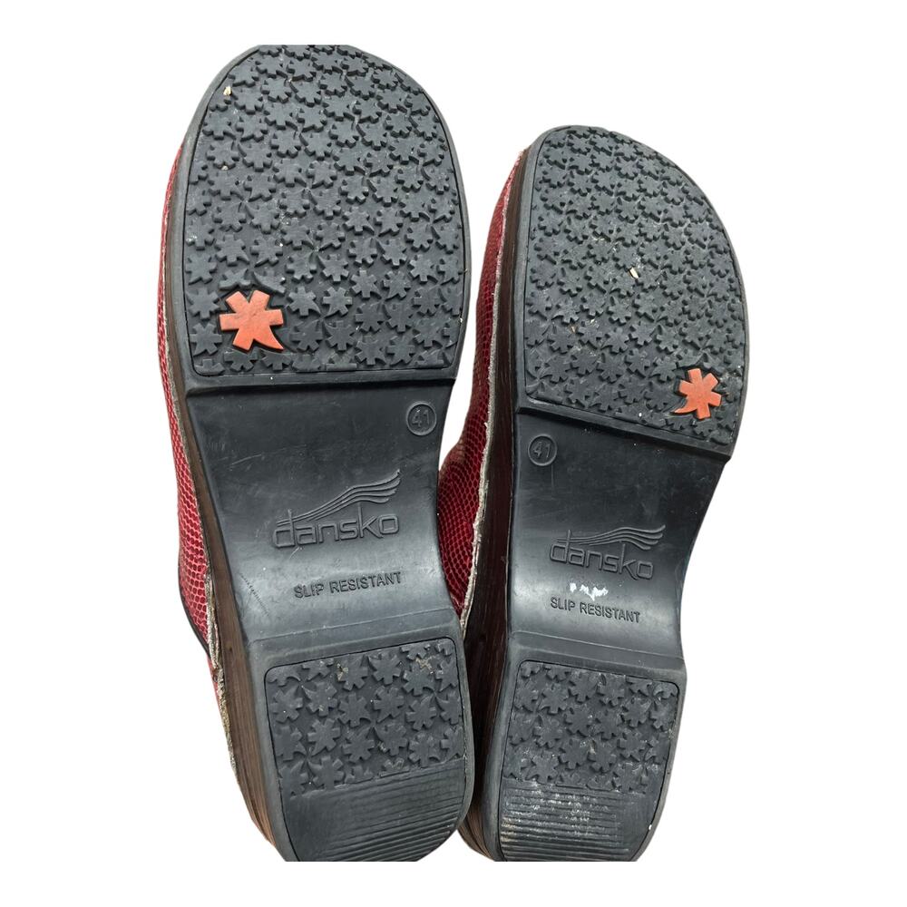 Dansko Pro Xp 2.0 Clog Red Texture Size 41 Slip R… - image 8